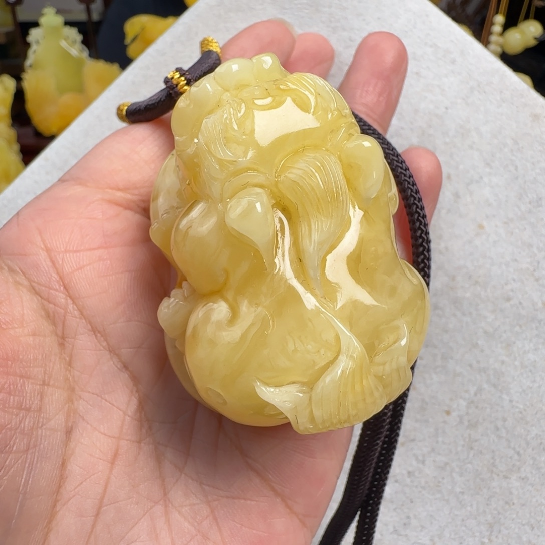 蜜蜡未镶嵌珠宝奇石微瑕