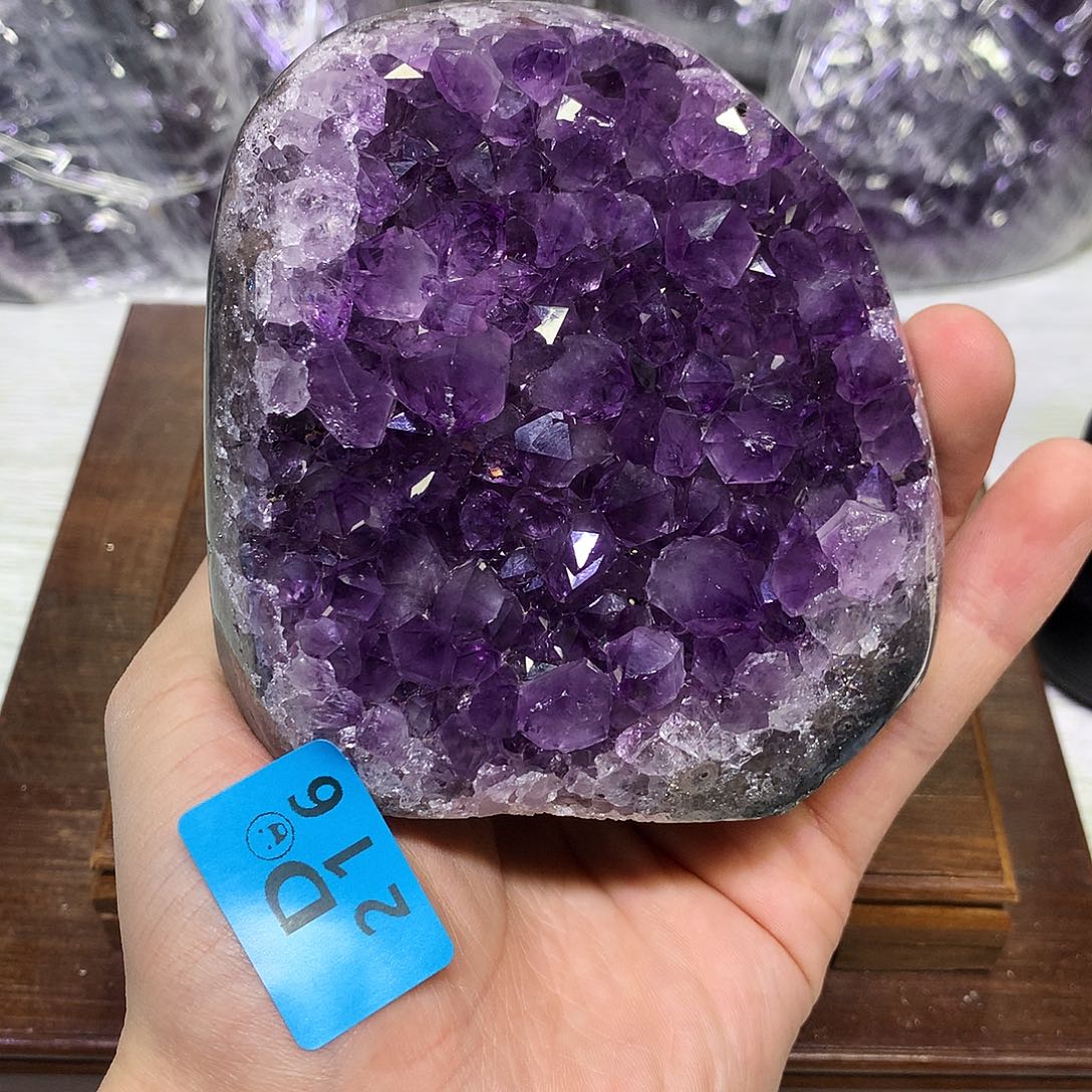 紫晶大型摆件（非配饰）未镶嵌