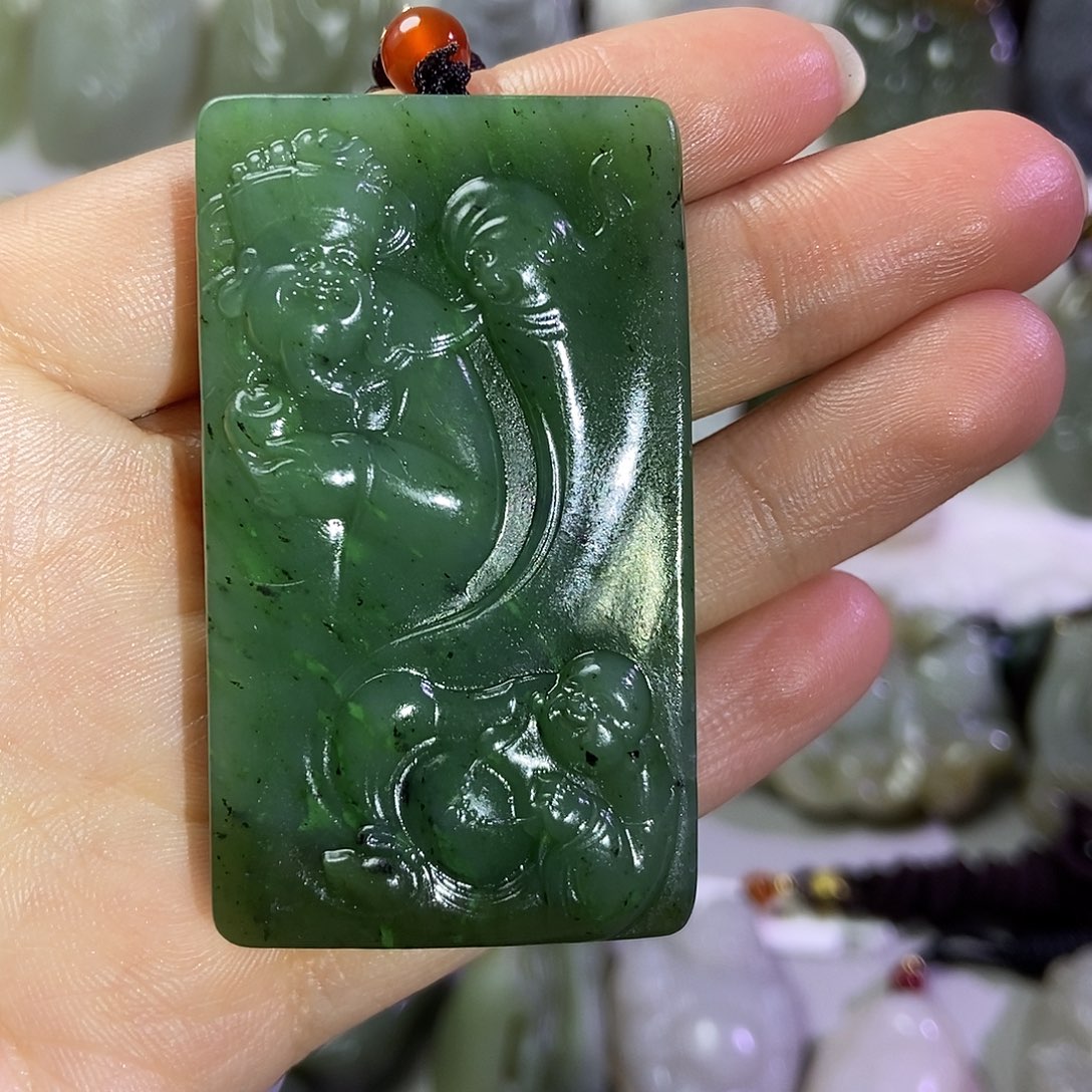 和田玉（糖玉）颈饰未镶嵌