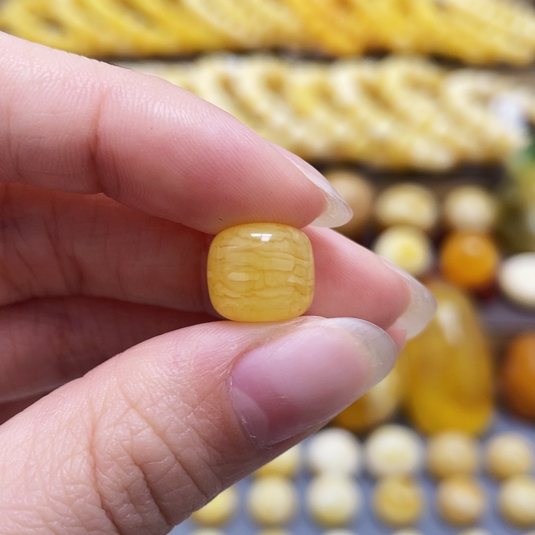未镶嵌琥珀裸石蜜蜡老型11.1*10.1mm花粉