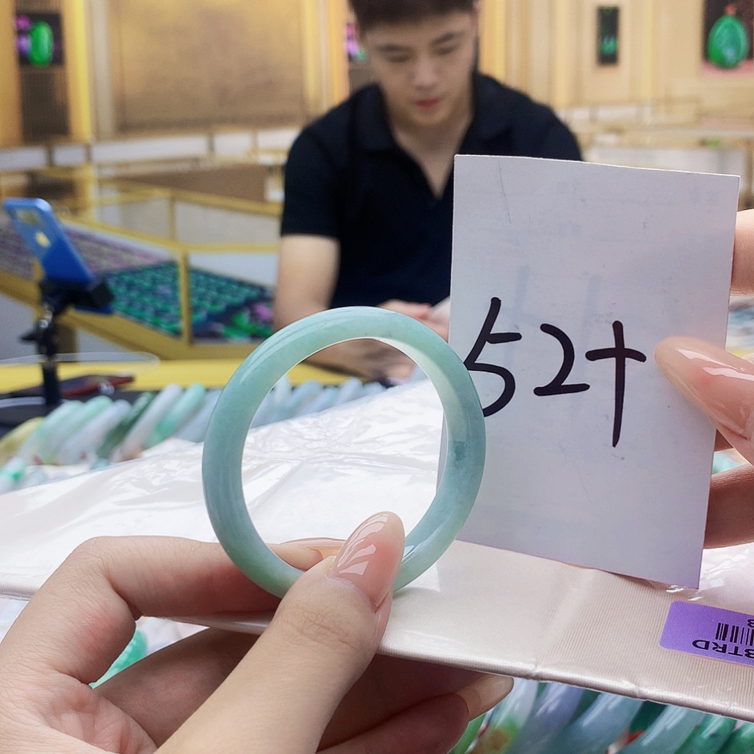 翡翠挂件未镶嵌0099988899