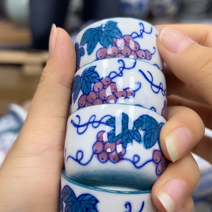 四个葡萄杯25554422688888