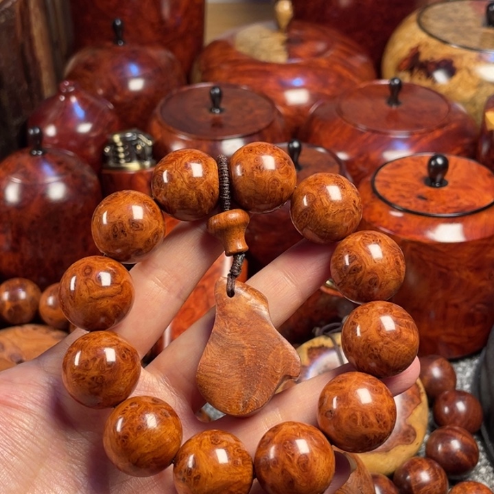 东***白大果紫檀（缅甸花梨）