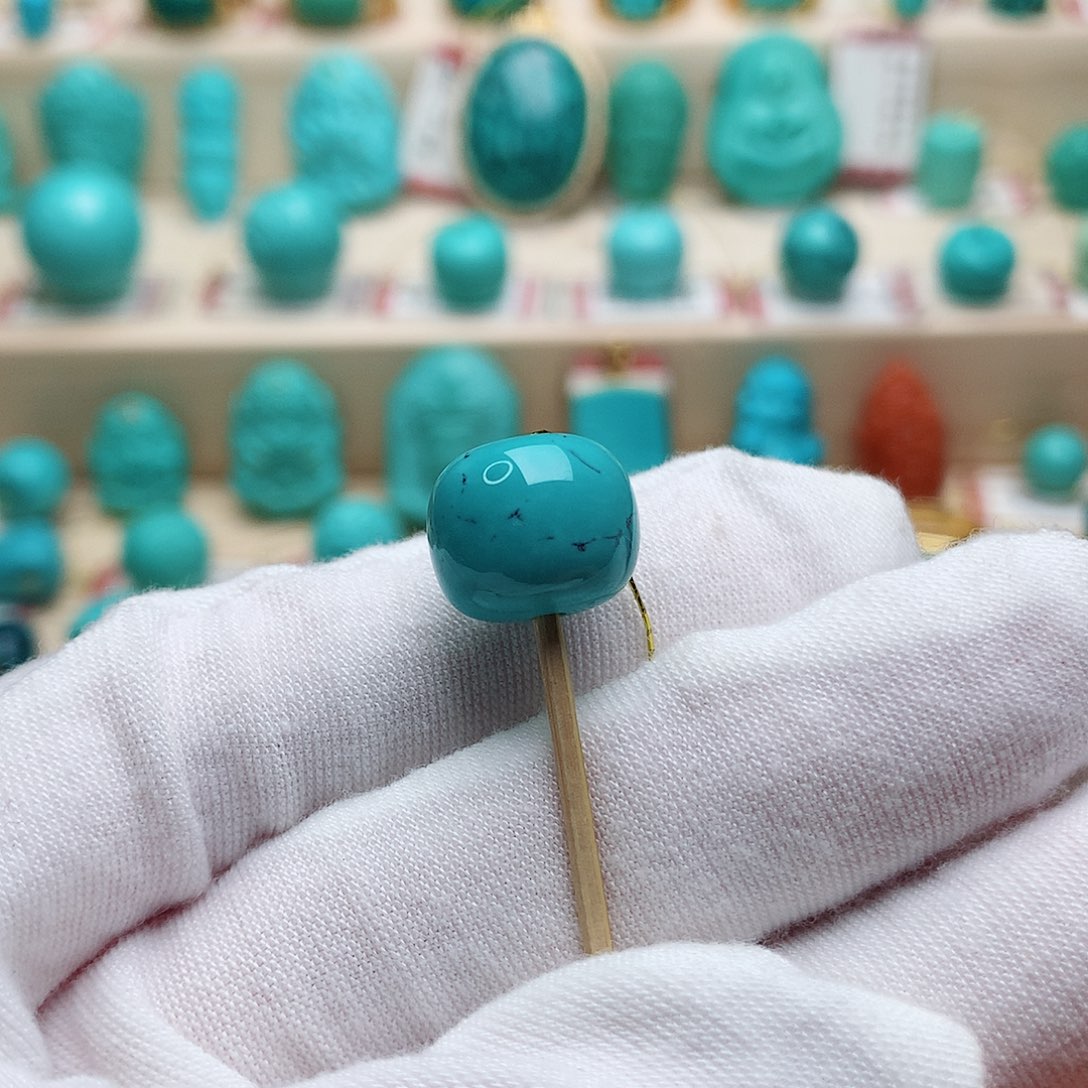 绿松石配饰未镶嵌