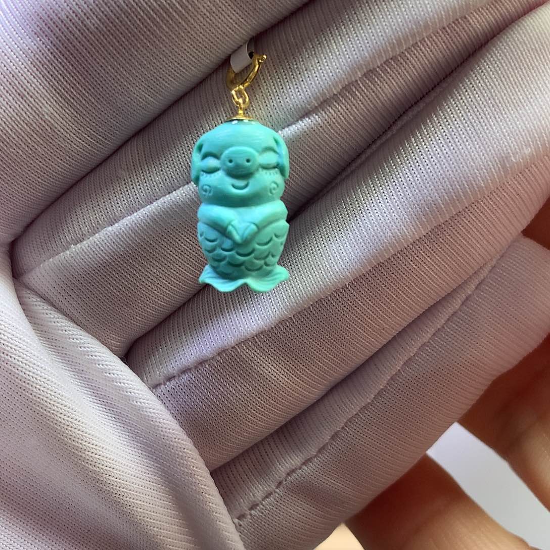 绿松石18K金镶嵌挂件