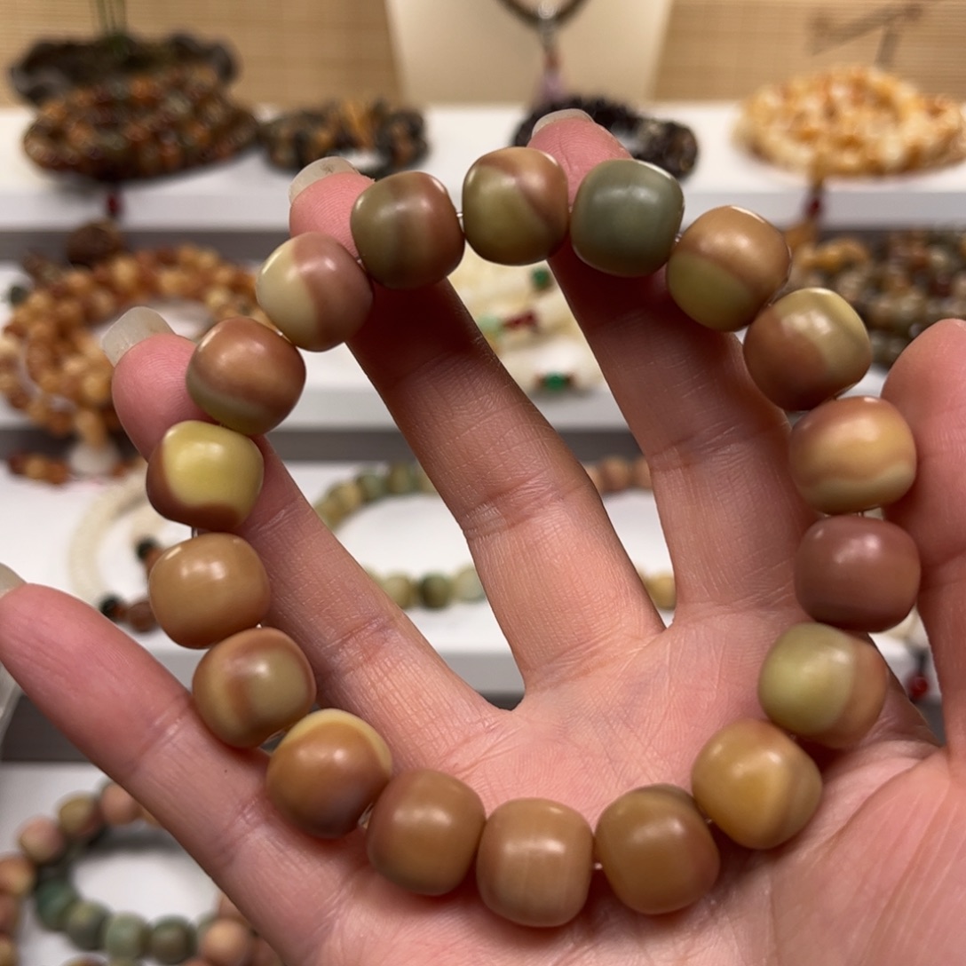 M***姬吊坠白玉菩提补差价6