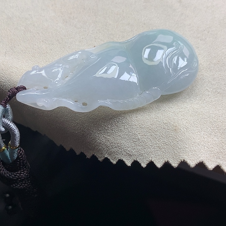 翡翠颈饰未镶嵌吊坠