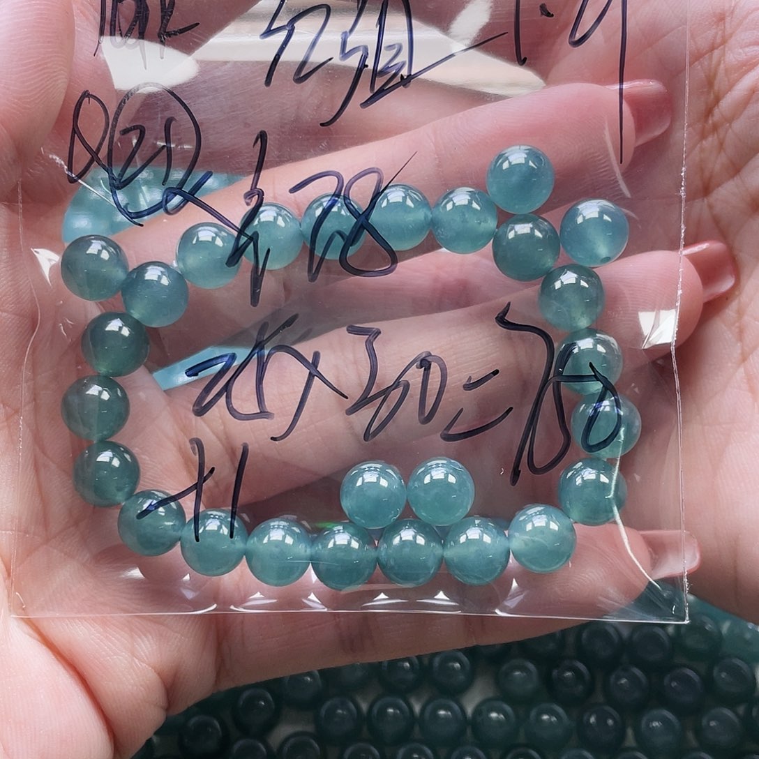 翡翠手链未镶嵌红**F