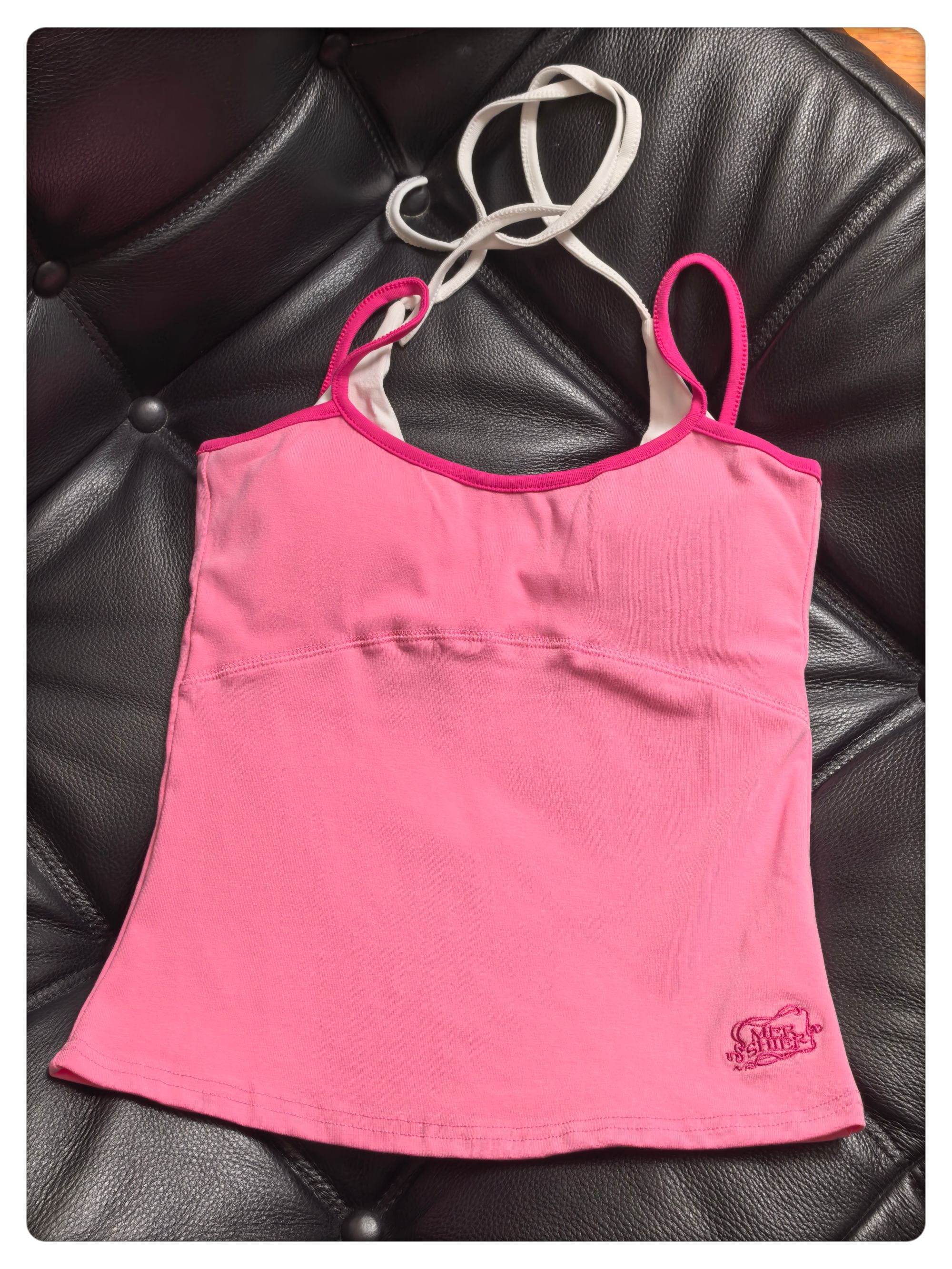 Uninhabitable  有胸垫！遮副乳！假俩件拼接背心撞色修身显瘦吊带