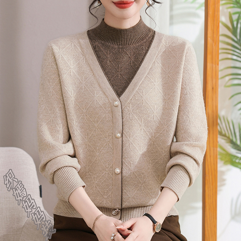 妈妈秋冬装针织假两件上衣2025新款中老年女装秋季百搭洋气打底衫