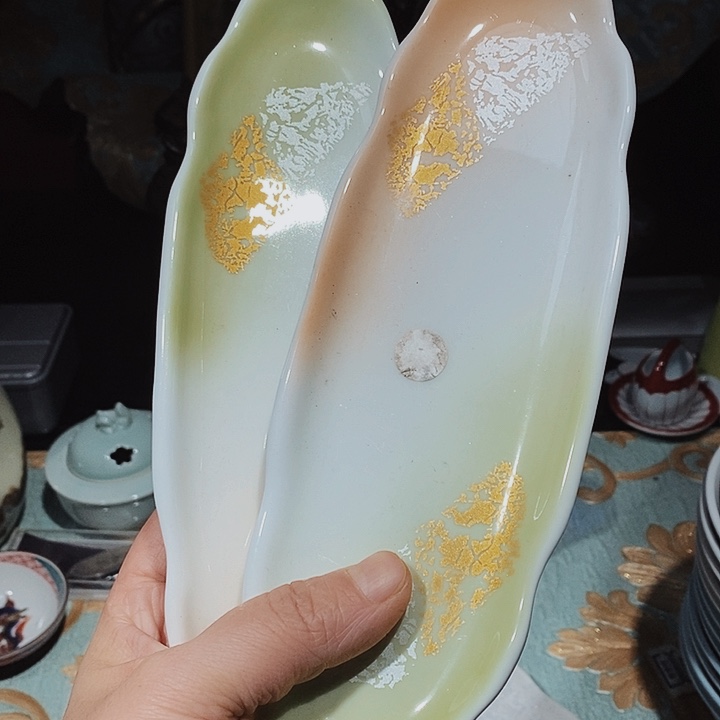 瓷片新年快乐。万事如意