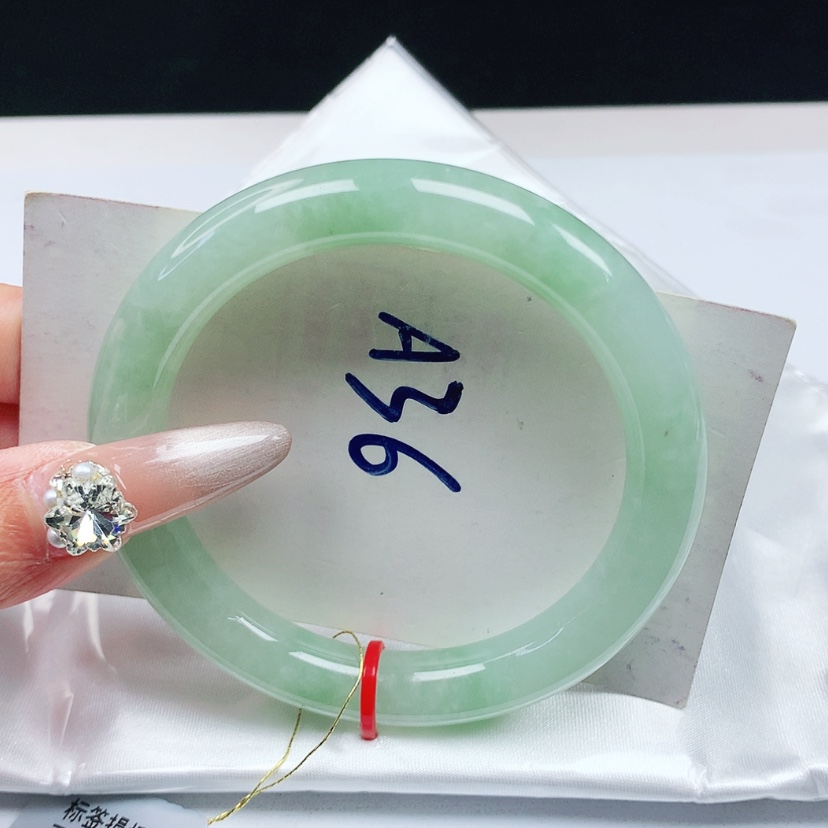 【闪购商品】翡翠手镯未镶嵌55.3圈