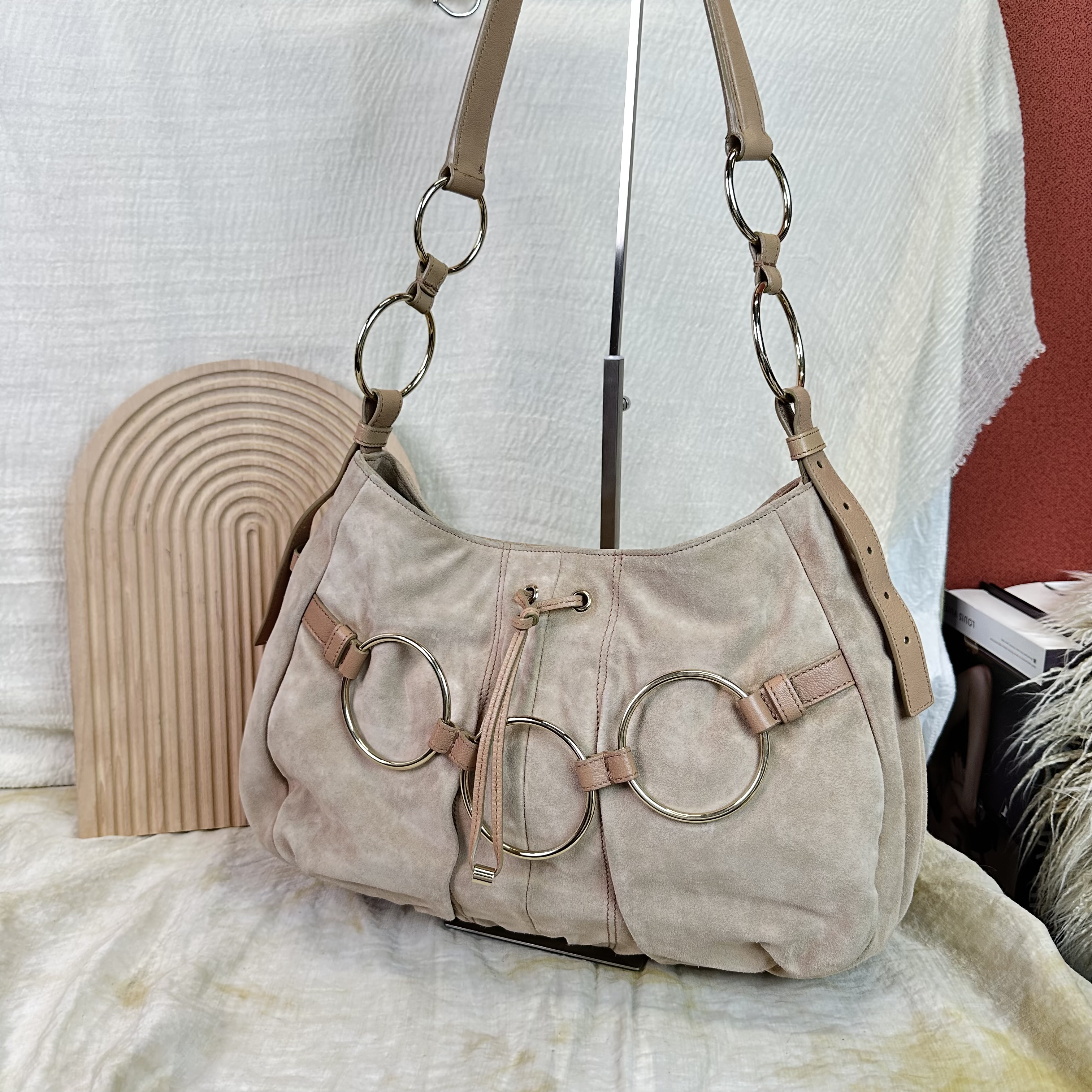 95新 YSL/圣罗兰 麂皮金环Hobo单肩包