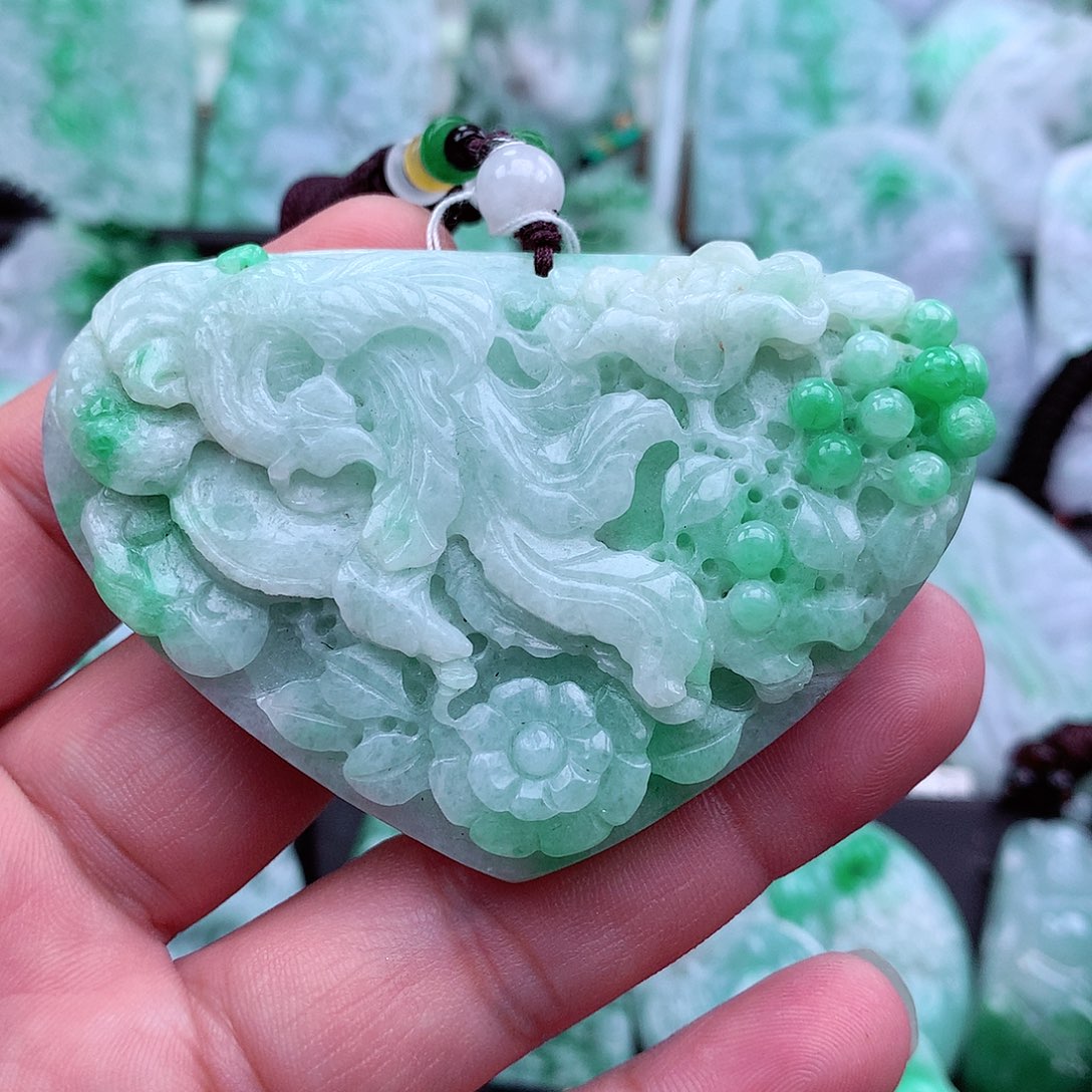 翡翠吊坠(不含链)未镶嵌