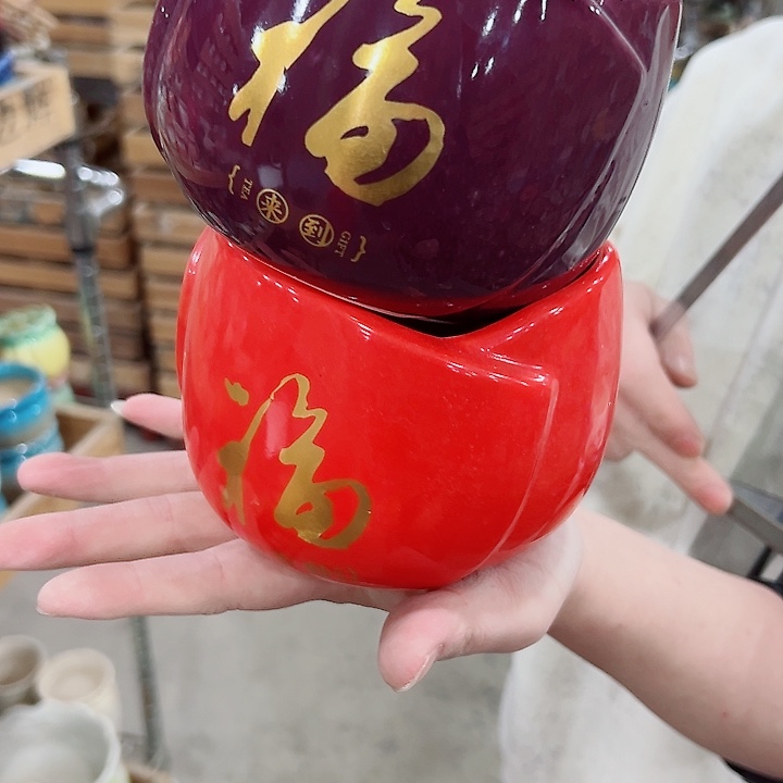 有孔.凑满10元发货多肉陶瓷花盆！