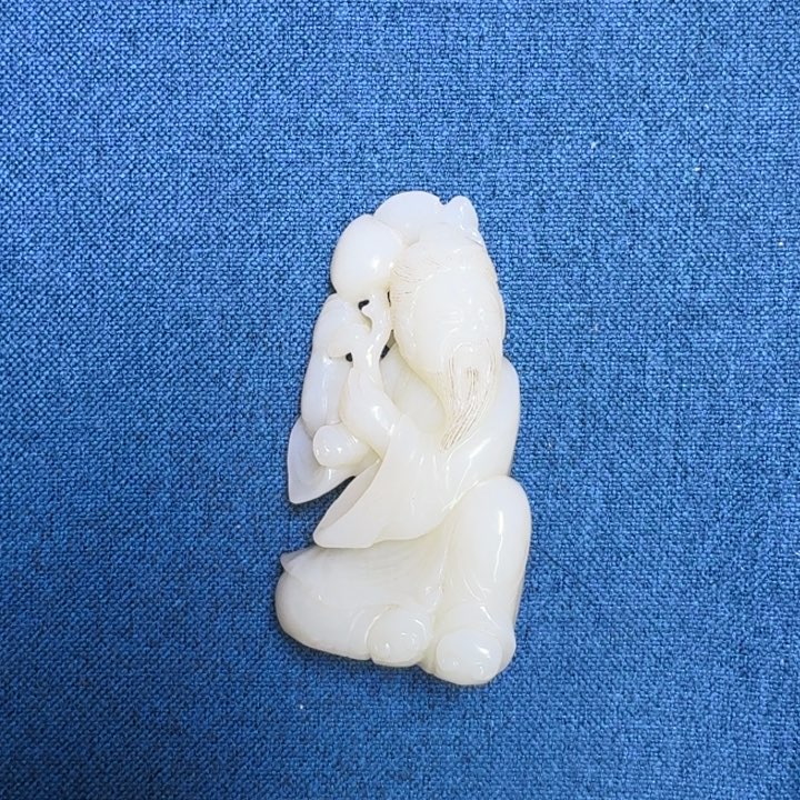 和田玉（糖玉）挂件未镶嵌