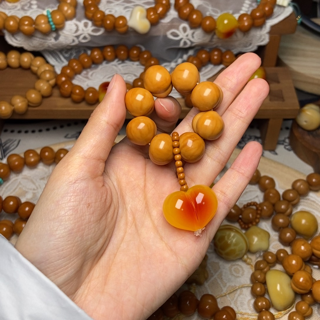 猴头核桃吊坠屁桃卡15