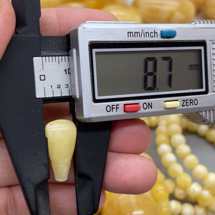 琥珀未镶嵌裸石蜜蜡