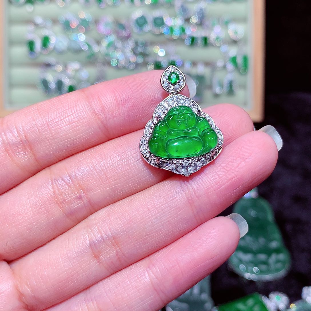 【闪购商品】翡翠吊坠(不含链)未镶嵌