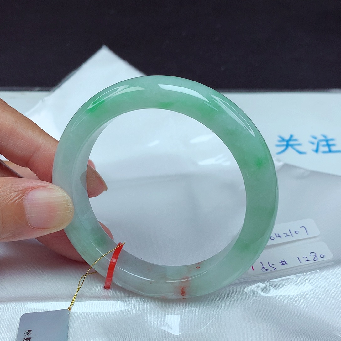 翡翠未镶嵌手镯55圈2107