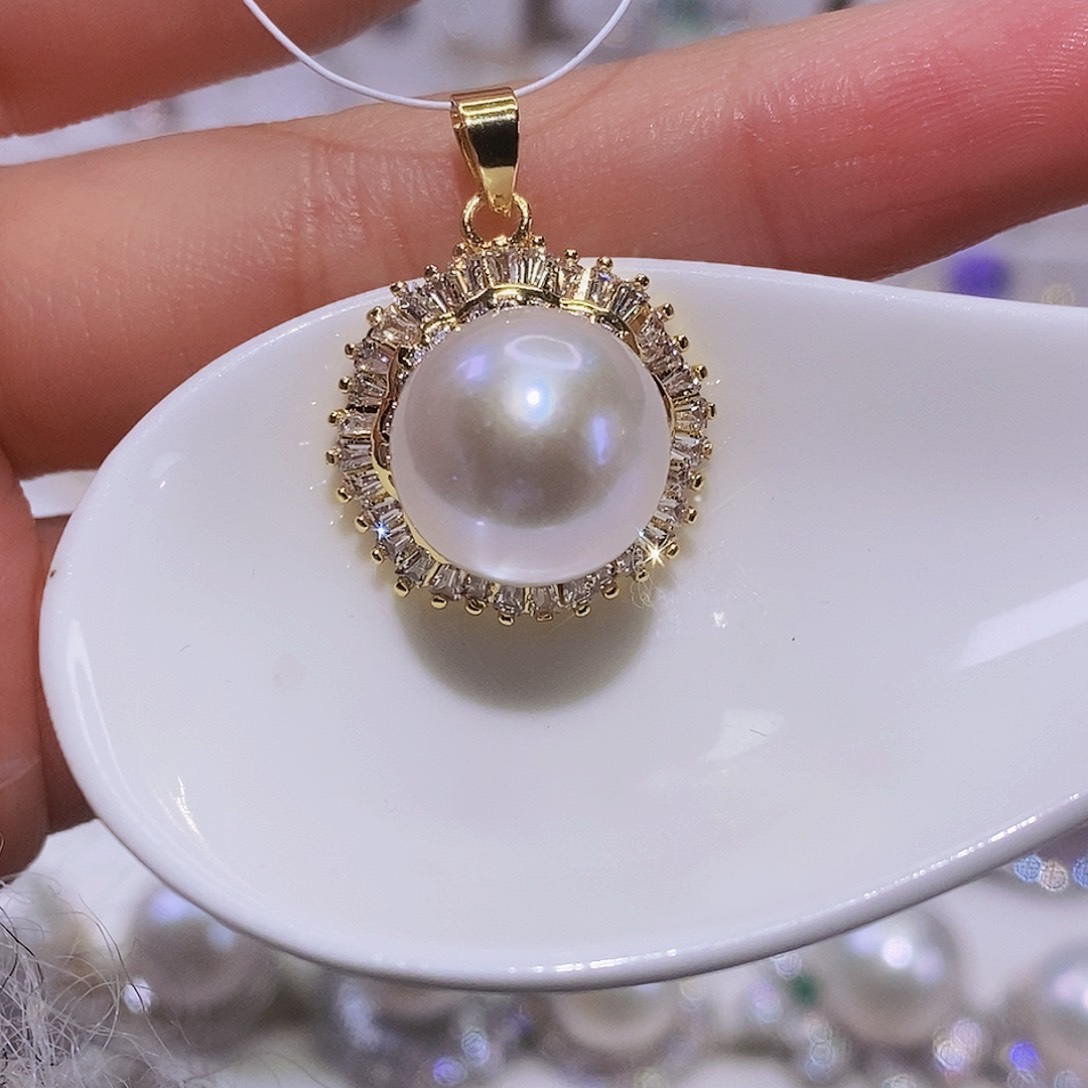 淡水珍珠颈饰合金