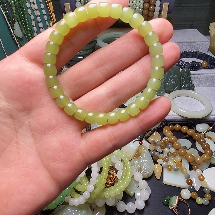 手链未镶嵌和田玉（糖玉）
