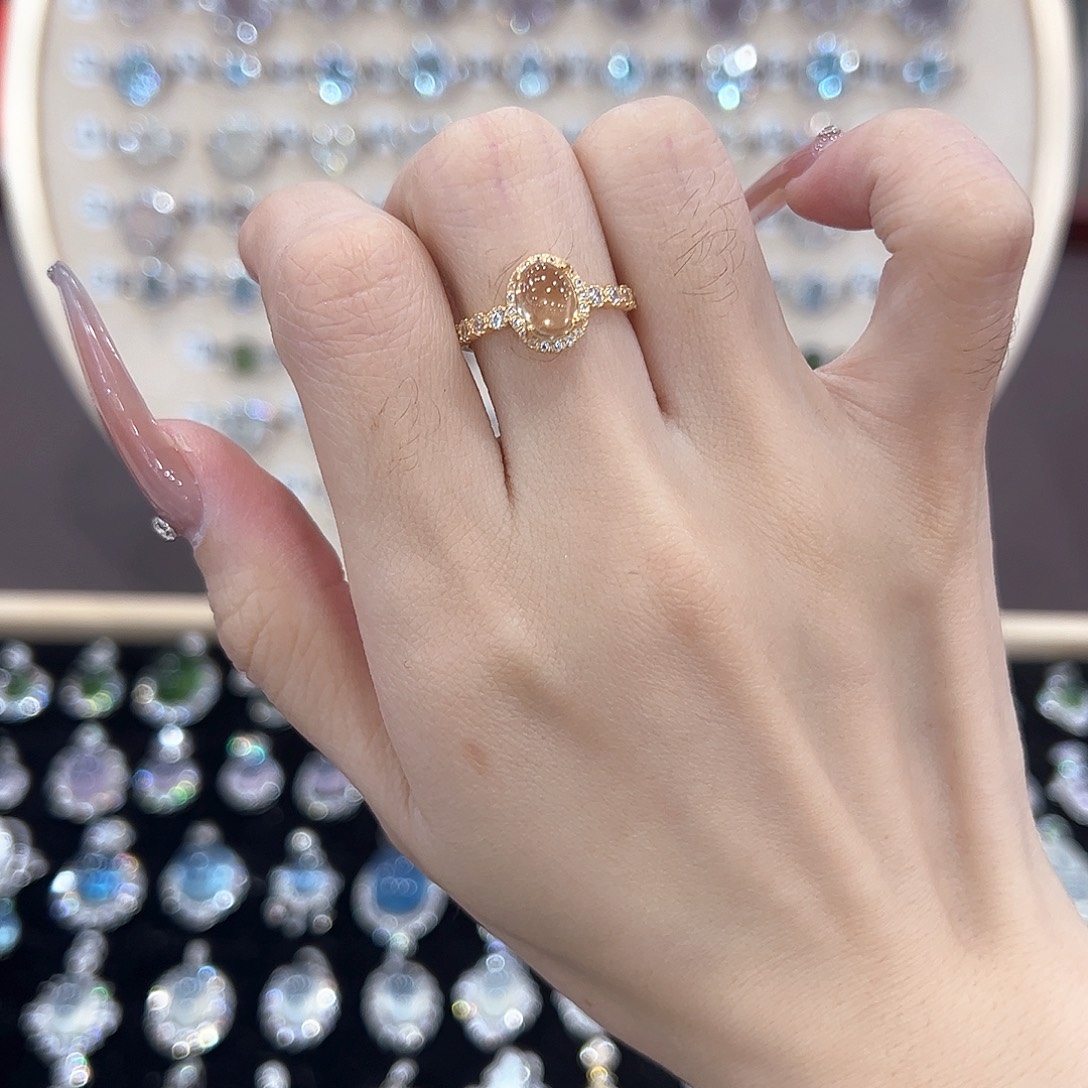 喜***色银S925镶嵌黄晶戒指