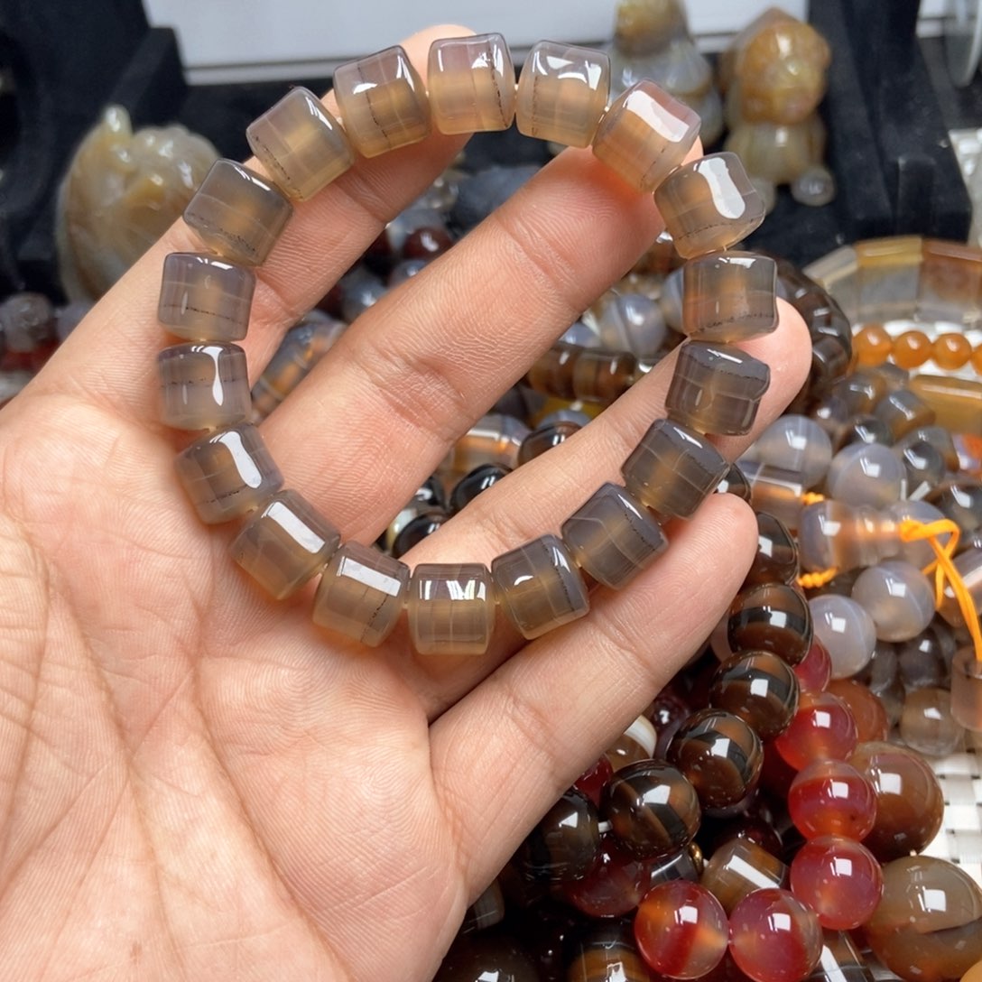 玛瑙/玉髓手串未镶嵌