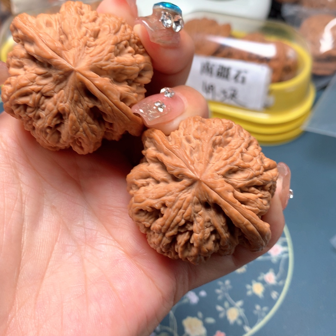 九***月文玩核桃把件49-24231-1