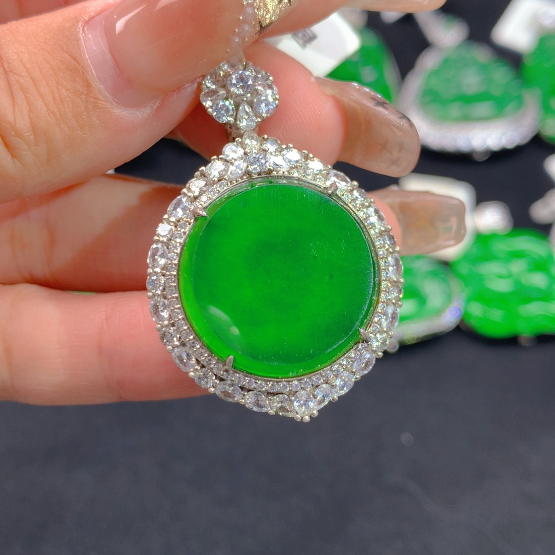 翡翠颈饰银S925镶嵌111111111111