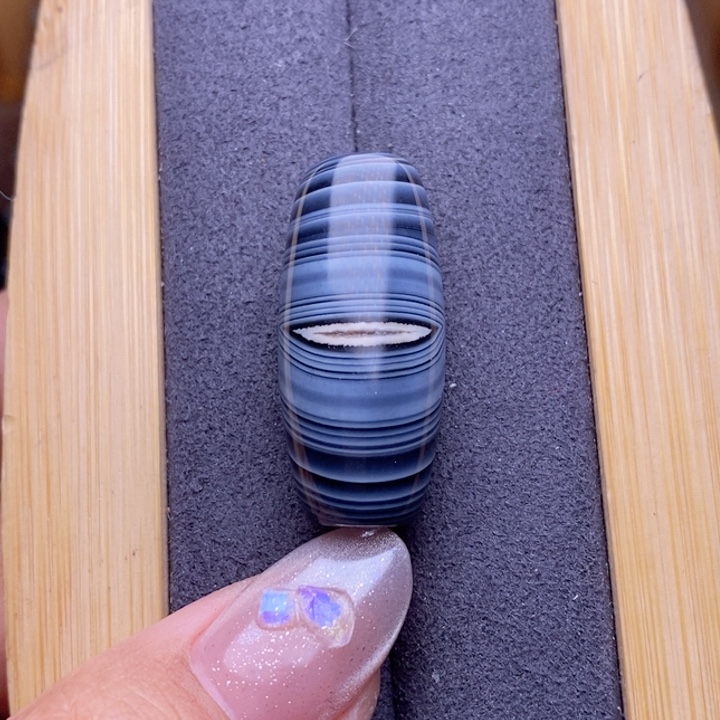 玛瑙/玉髓珠宝半成品未镶嵌晶*缘