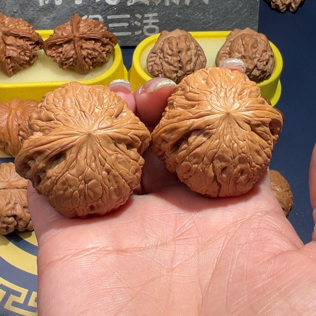 文玩核桃把件铁锤妹妹41全品