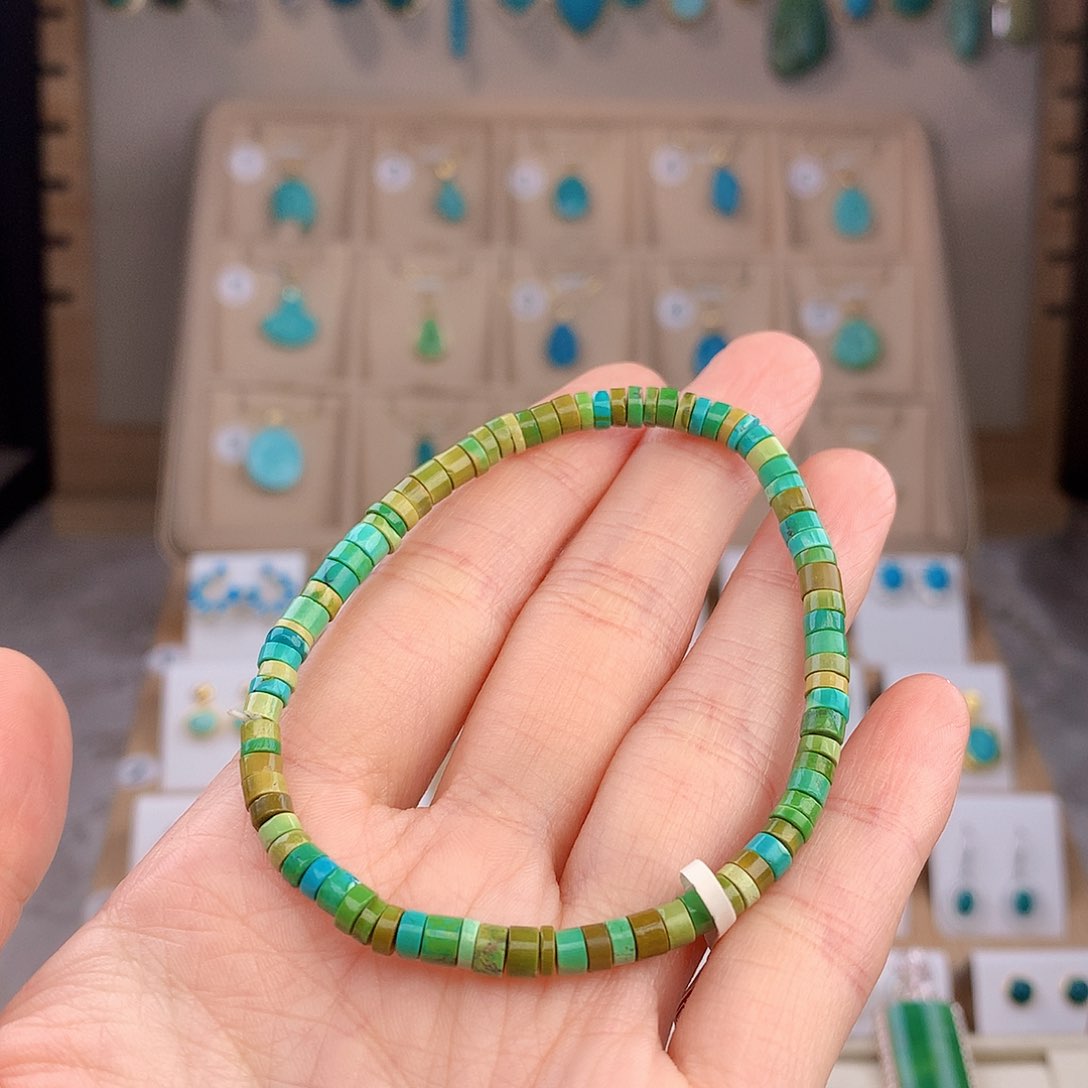 未镶嵌绿松石手链