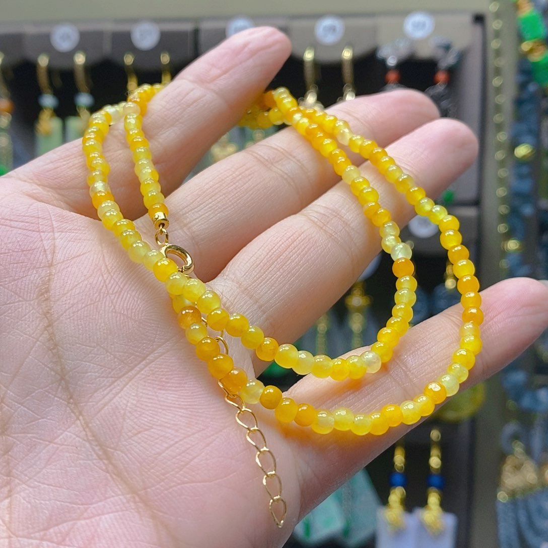 未镶嵌翡翠耳饰翡翠