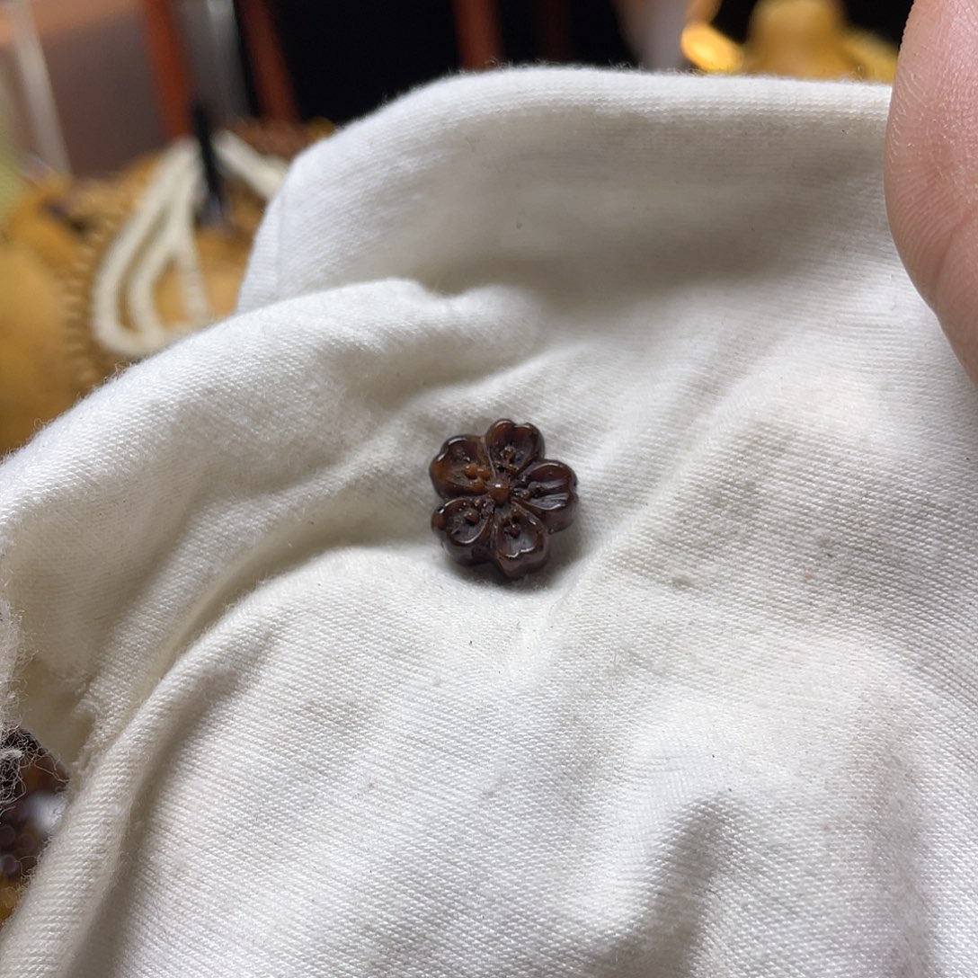 手串星月菩提雕刻花朵