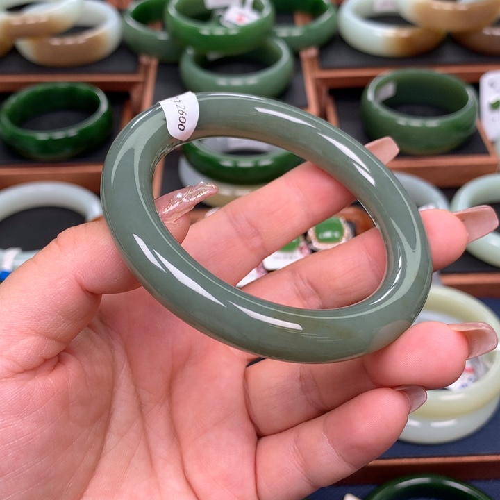 和田玉6061圈口未镶嵌