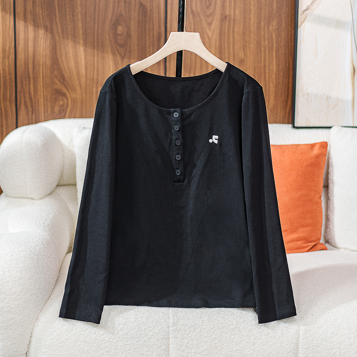 【洋洋】INS风长袖刺绣常规款印花T恤复古黑色薄款圆领A1G1D1819