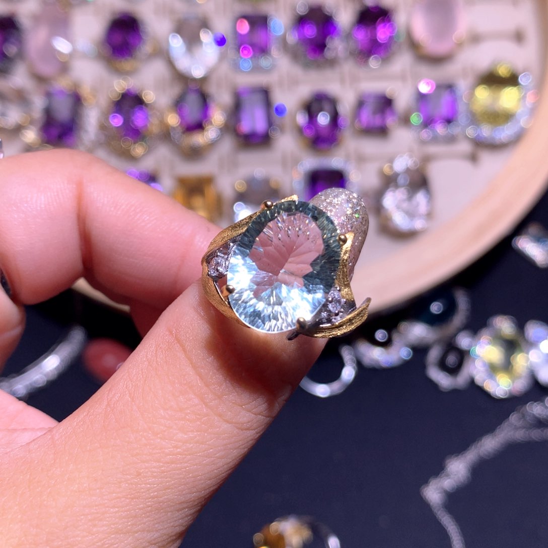 【闪购商品】银S925镶嵌戒指水晶?****s戒指