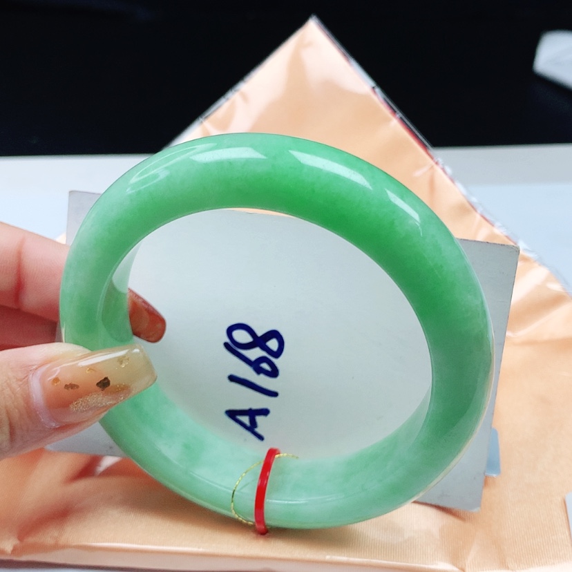 【闪购商品】翡翠手镯未镶嵌 正圈59+