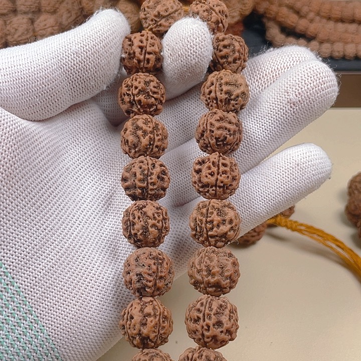 金刚菩提手串16.5蜂窝四瓣