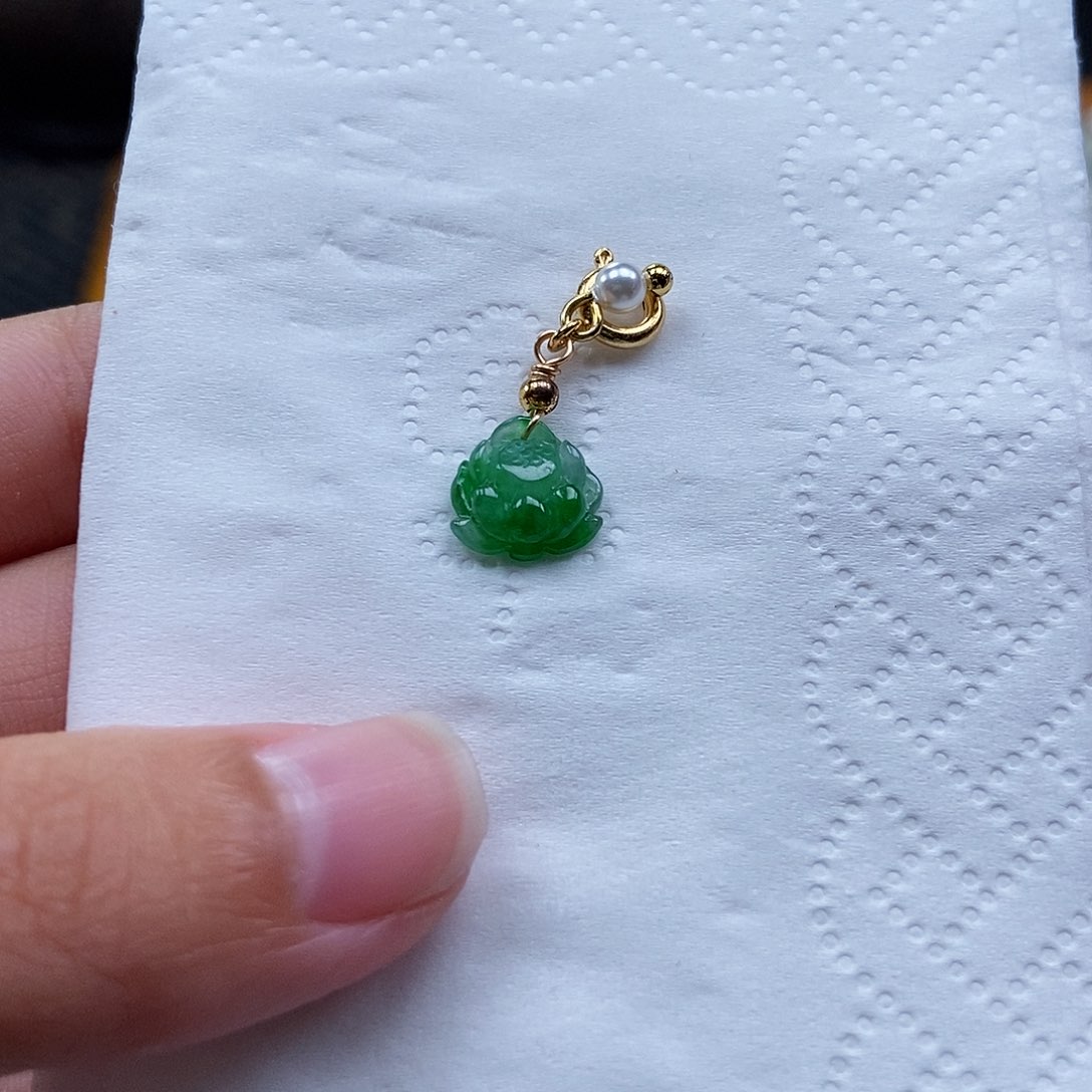 未镶嵌挂件翡翠闪