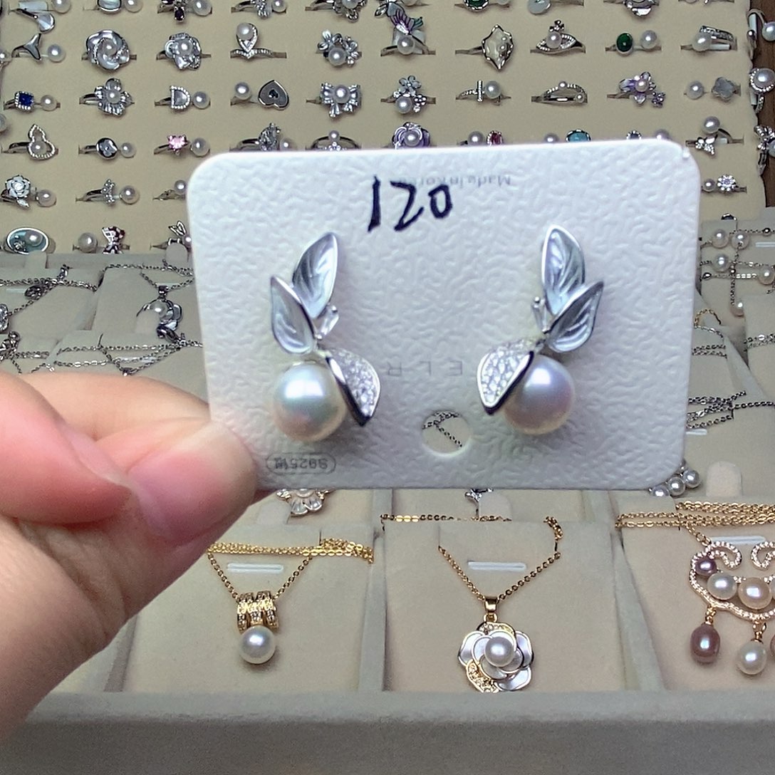 银S925镶嵌耳饰淡水珍珠