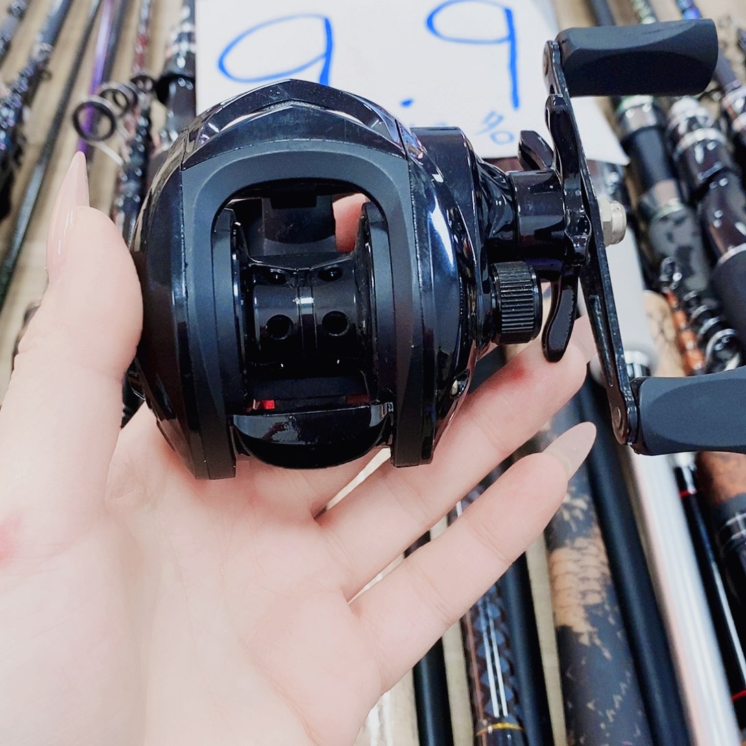 黑色右手水滴轮一个