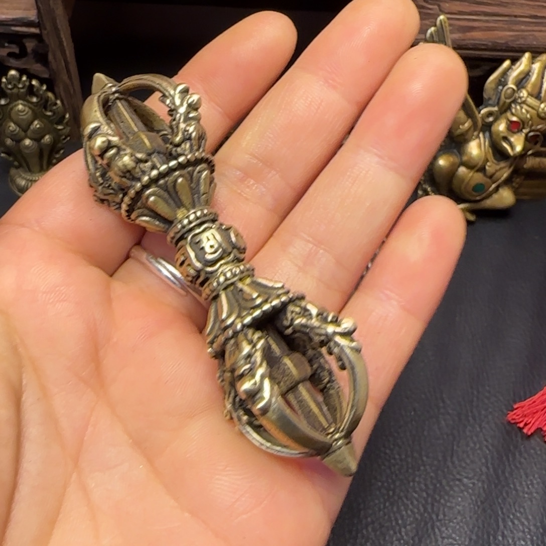 無***名泥塑藏传牌子……藏传牌子