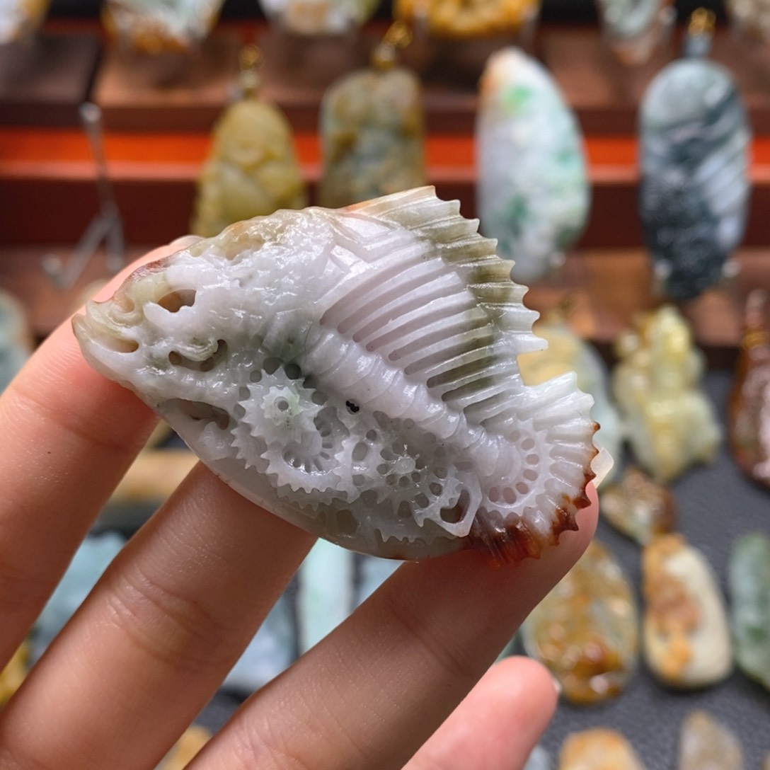 定制翡翠未镶嵌翡翠