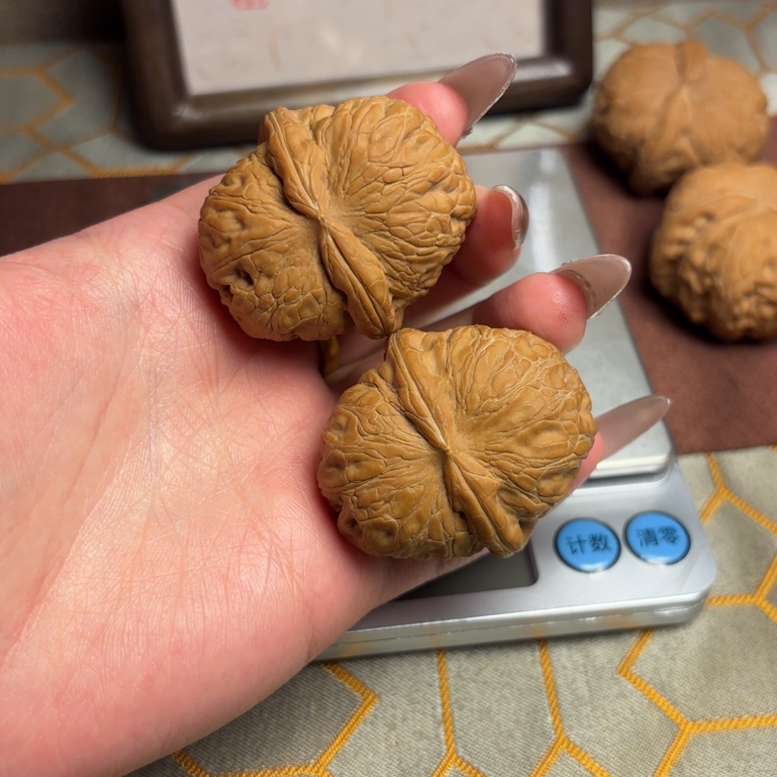 ****J文玩核桃吊坠文玩核桃元宝尺寸43