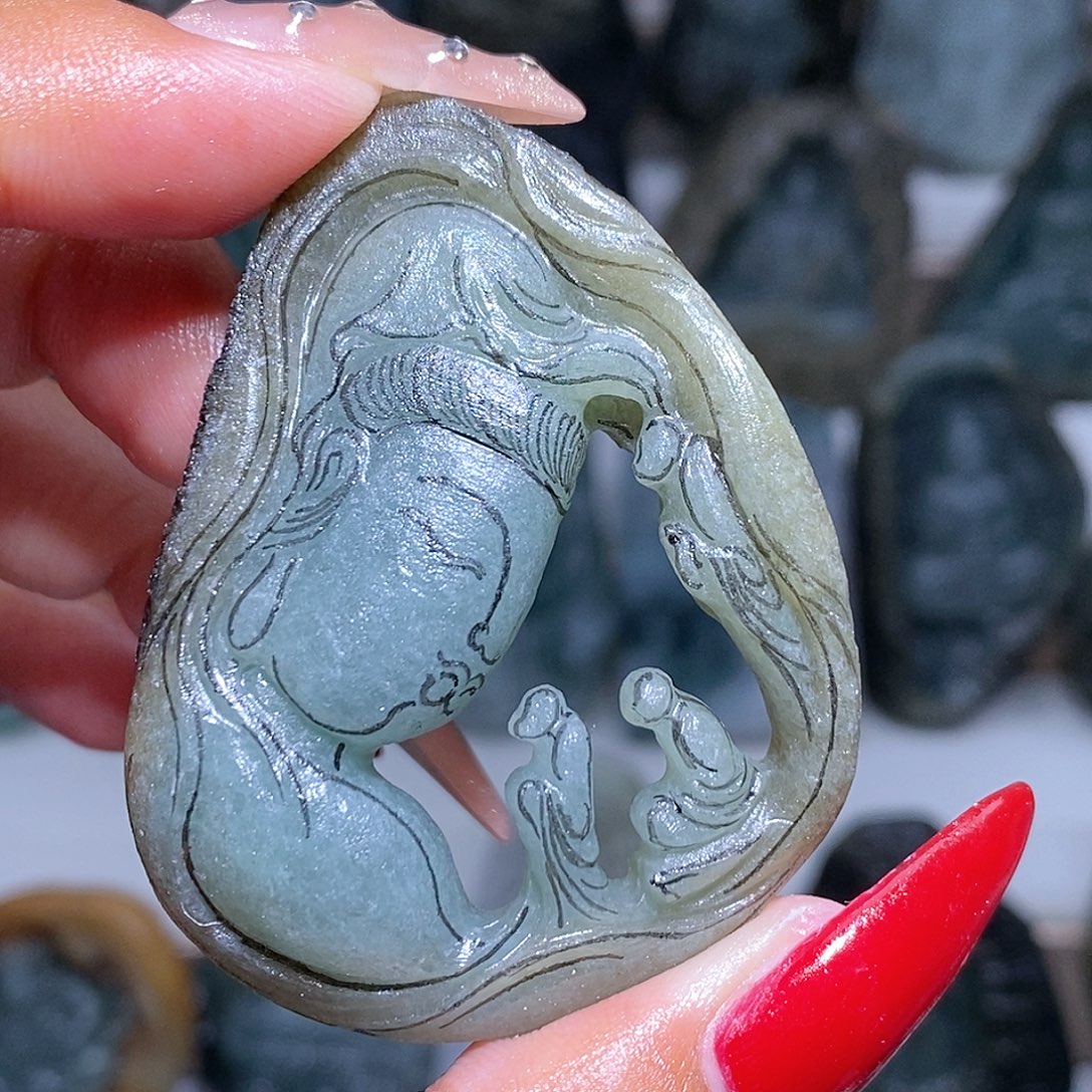 定制翡翠未镶嵌翡翠