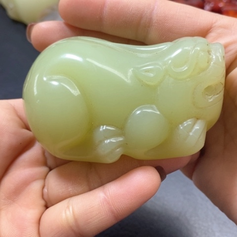 和田玉（糖玉）挂件未镶嵌