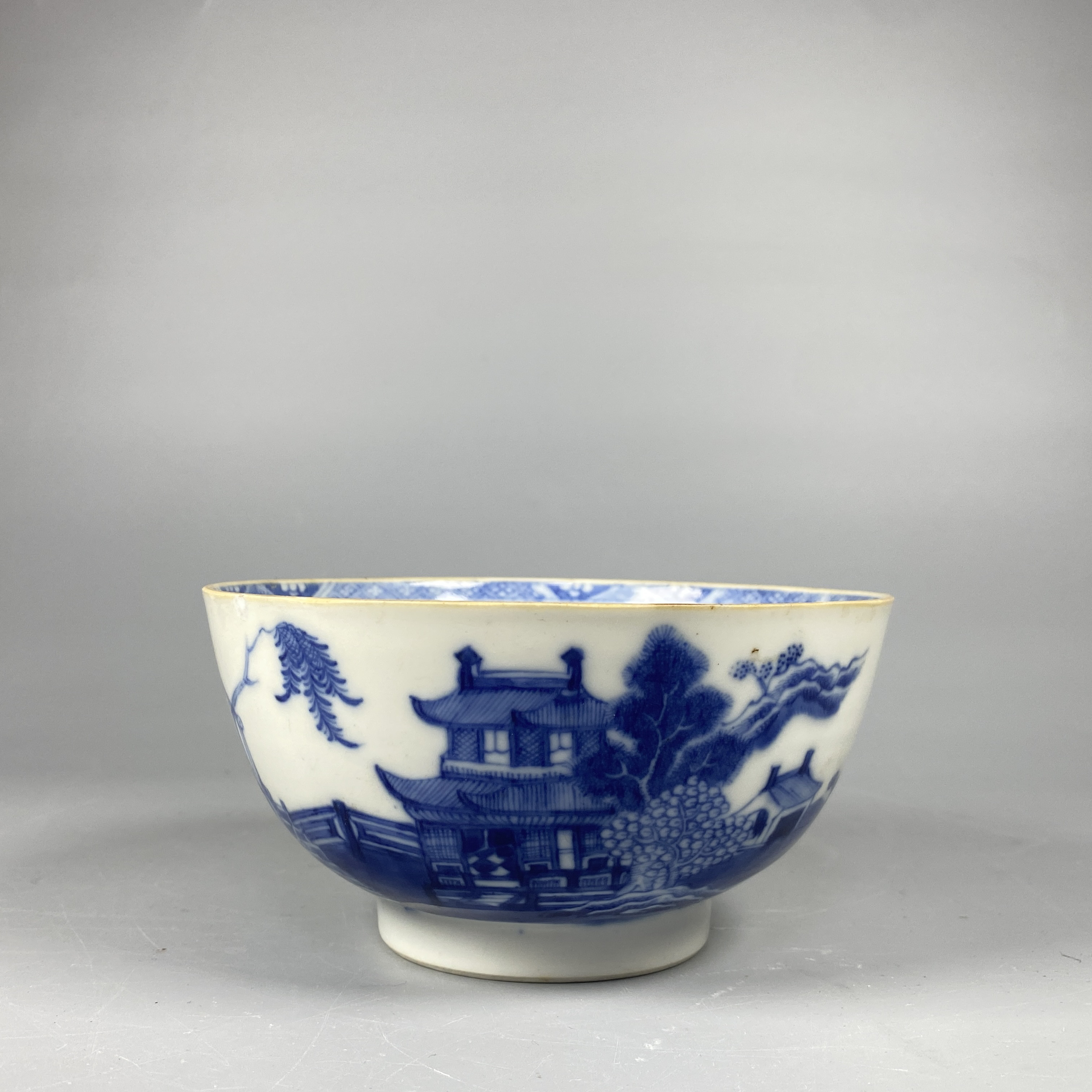 022051973 清中期 青花山水纹碗/DB/云南省文物总店