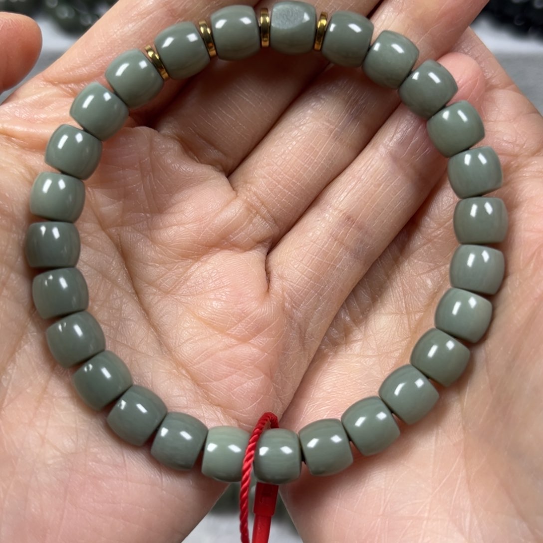 未镶嵌和田玉手链卡8直切